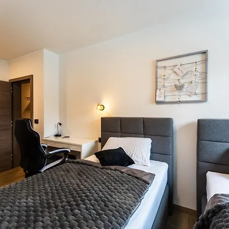 Hrastnica * Шкофья-Лока