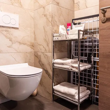 Hrastnica Skofja Loka