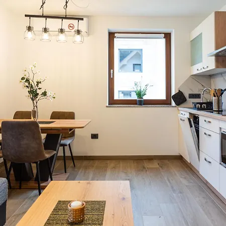 Hrastnica * Skofja Loka