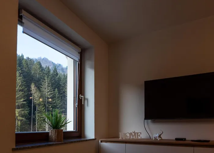 Hrastnica Daire Škofja Loka