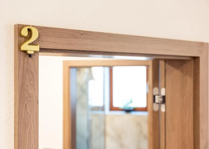 Daire Hrastnica Škofja Loka