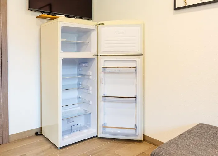 Hrastnica * Škofja Loka